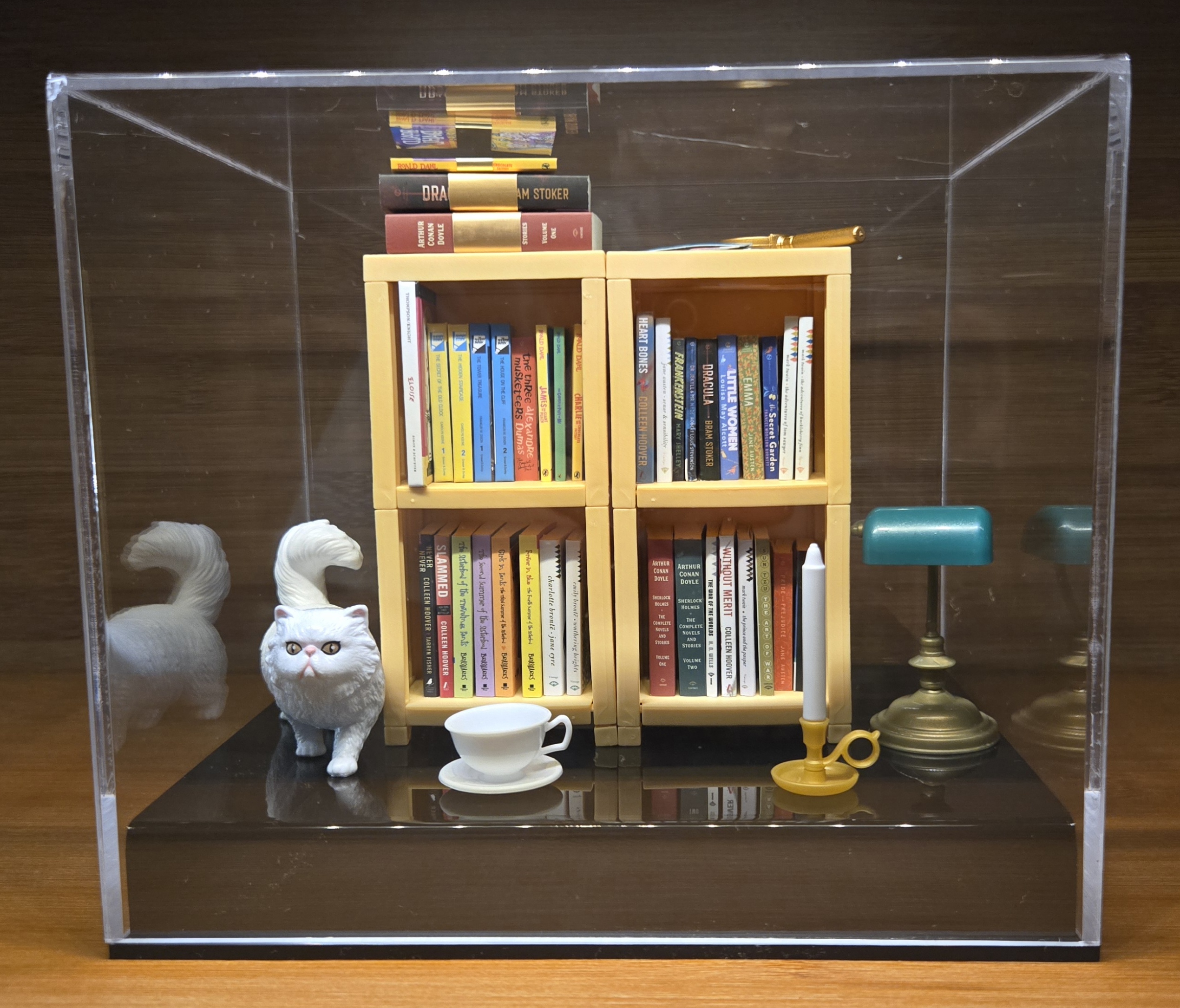 ZURU Mini Brands Books Series 2 – Complete Collection