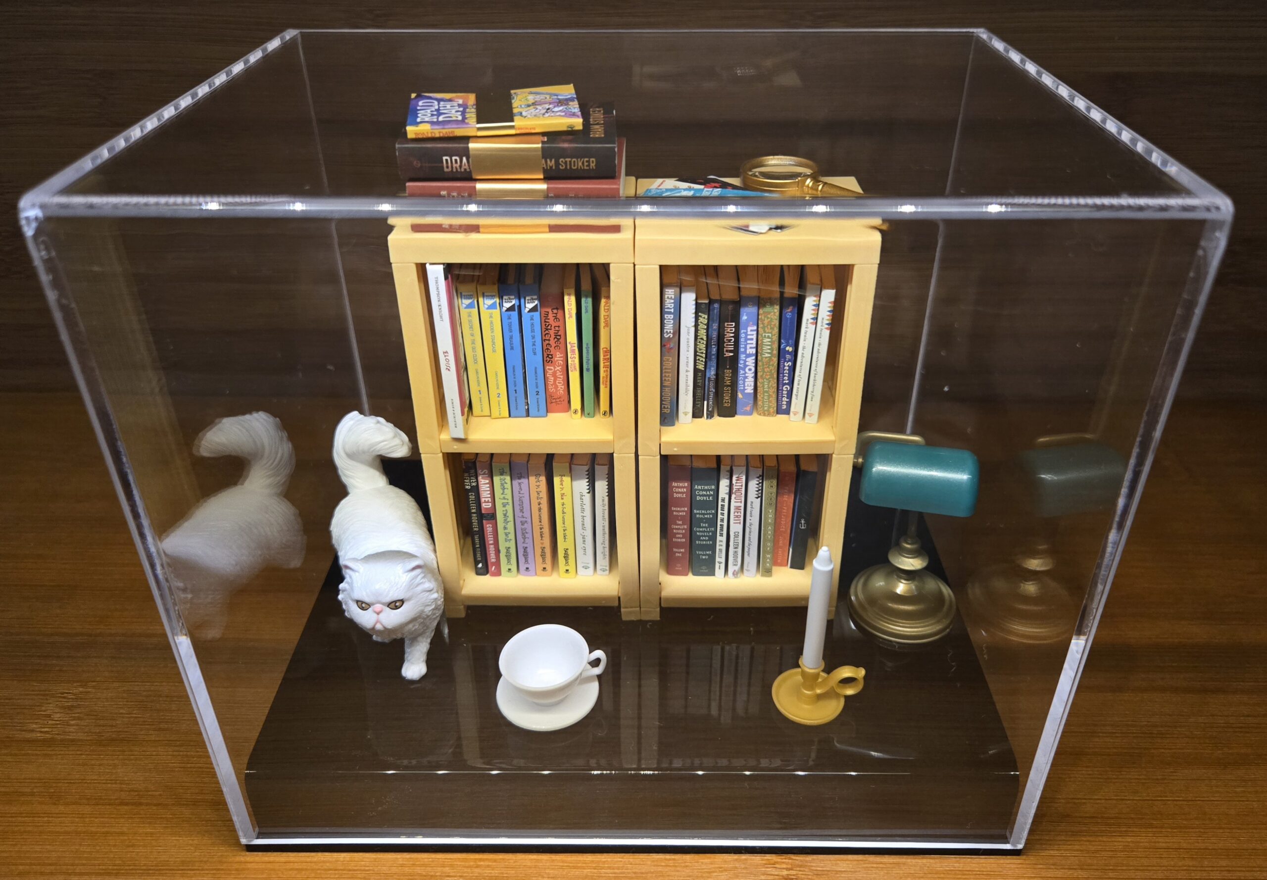 ZURU Mini Brands Books Series 2 – Complete Collection