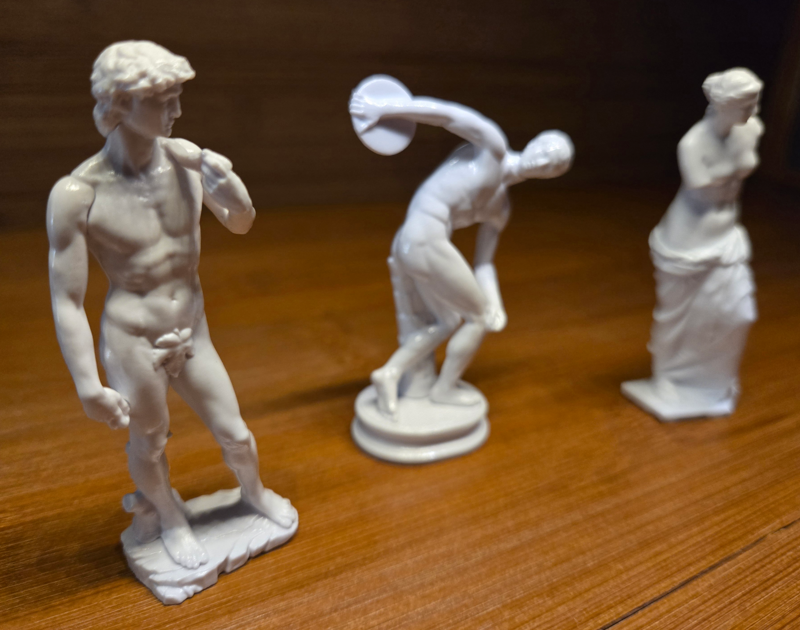 ZURU Mini Brands Masterpieces – Complete Collection