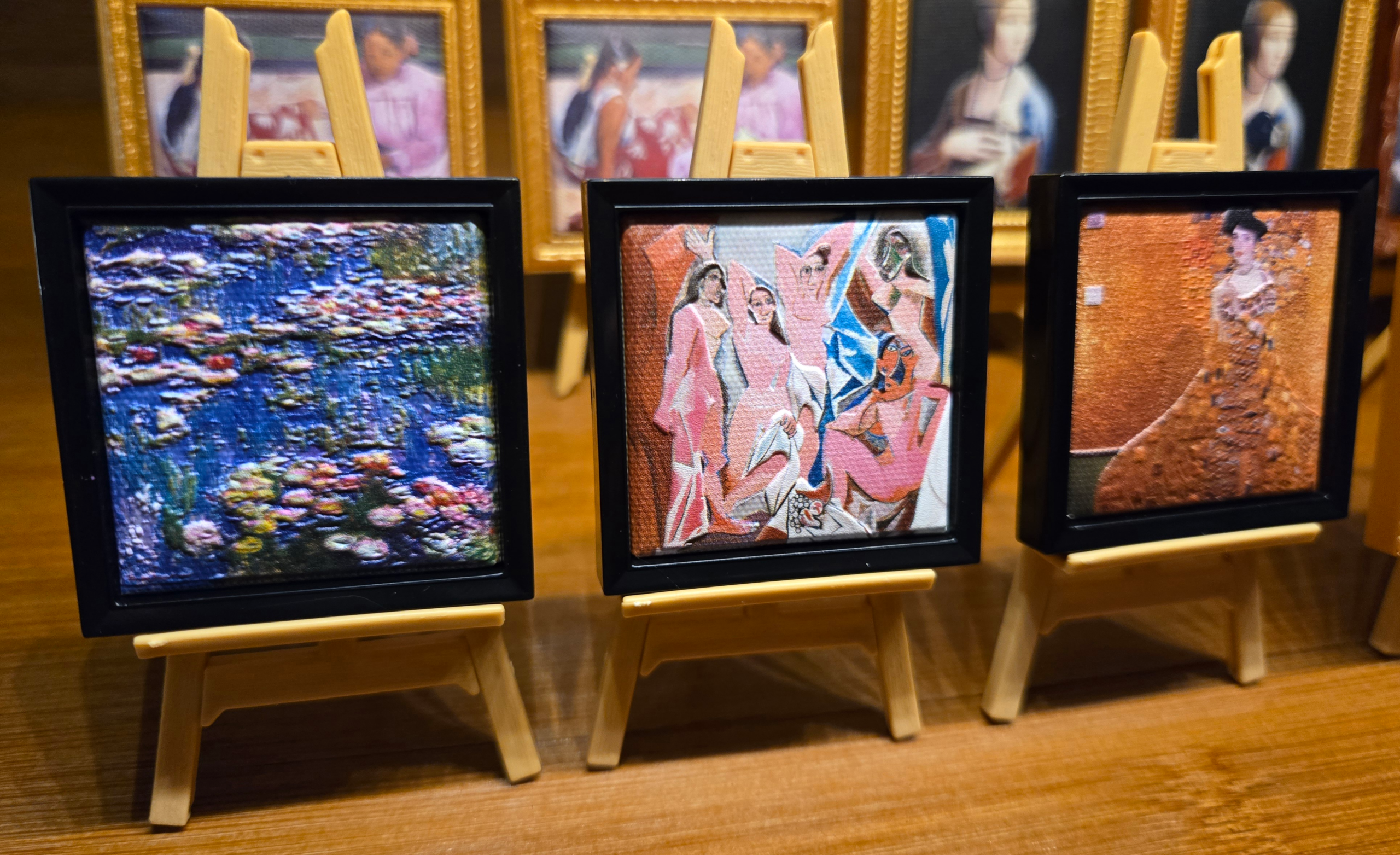 ZURU Mini Brands Masterpieces – Complete Collection