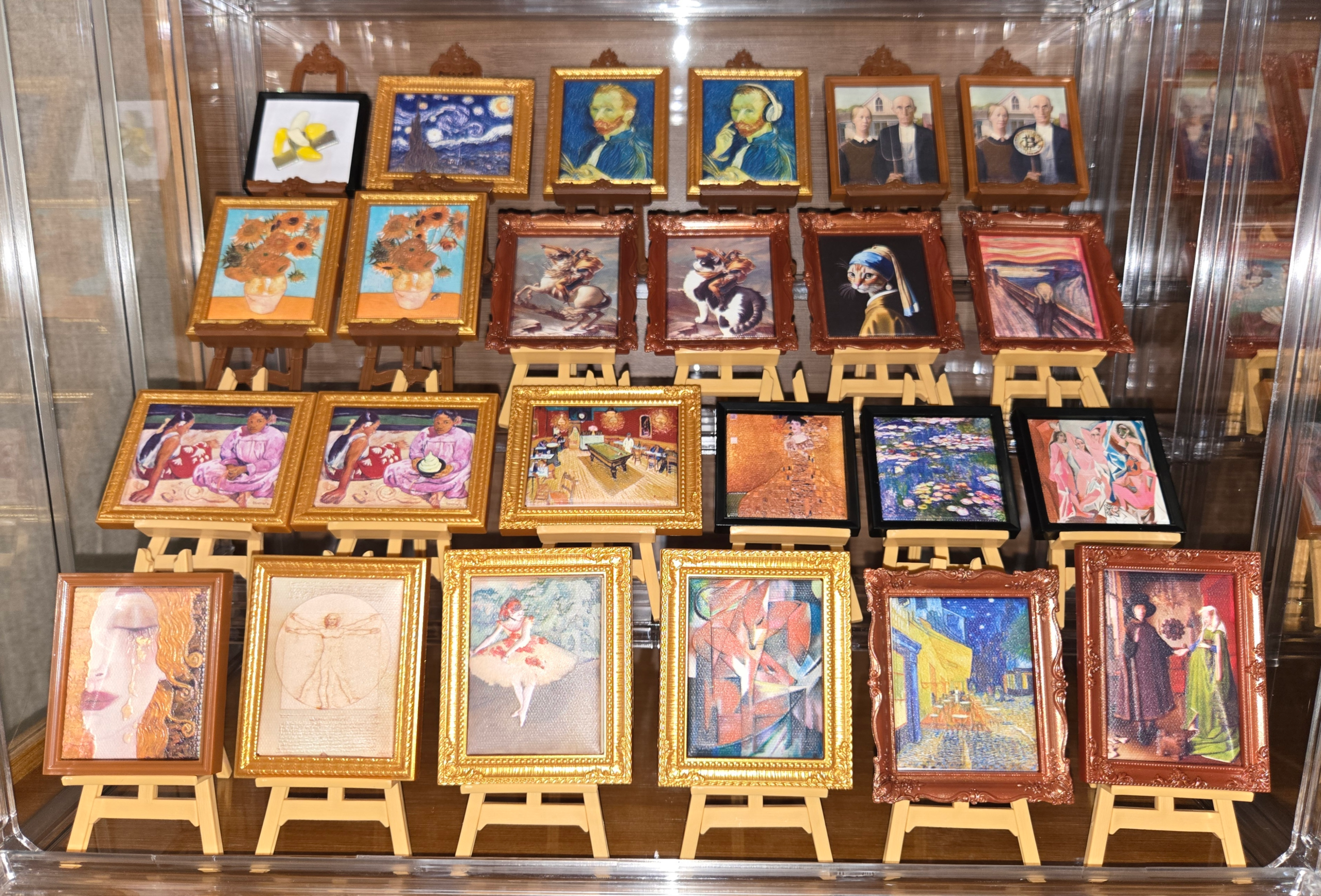 ZURU Mini Brands Masterpieces – Complete Collection