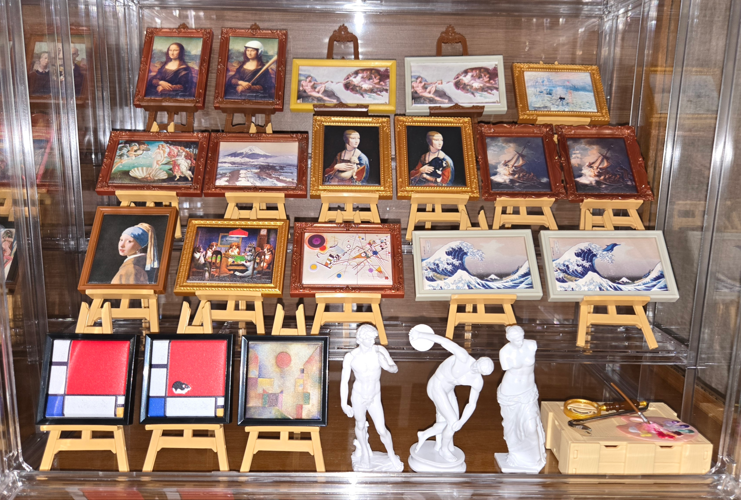 ZURU Mini Brands Masterpieces – Complete Collection